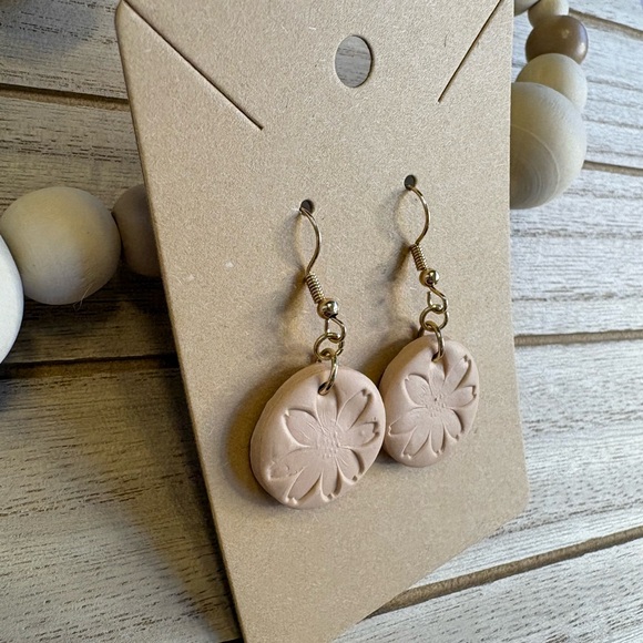 Handmade Blush Pink Floral Dangle Earrings | Minimalist Boho Jewelry - Picture 4 of 4